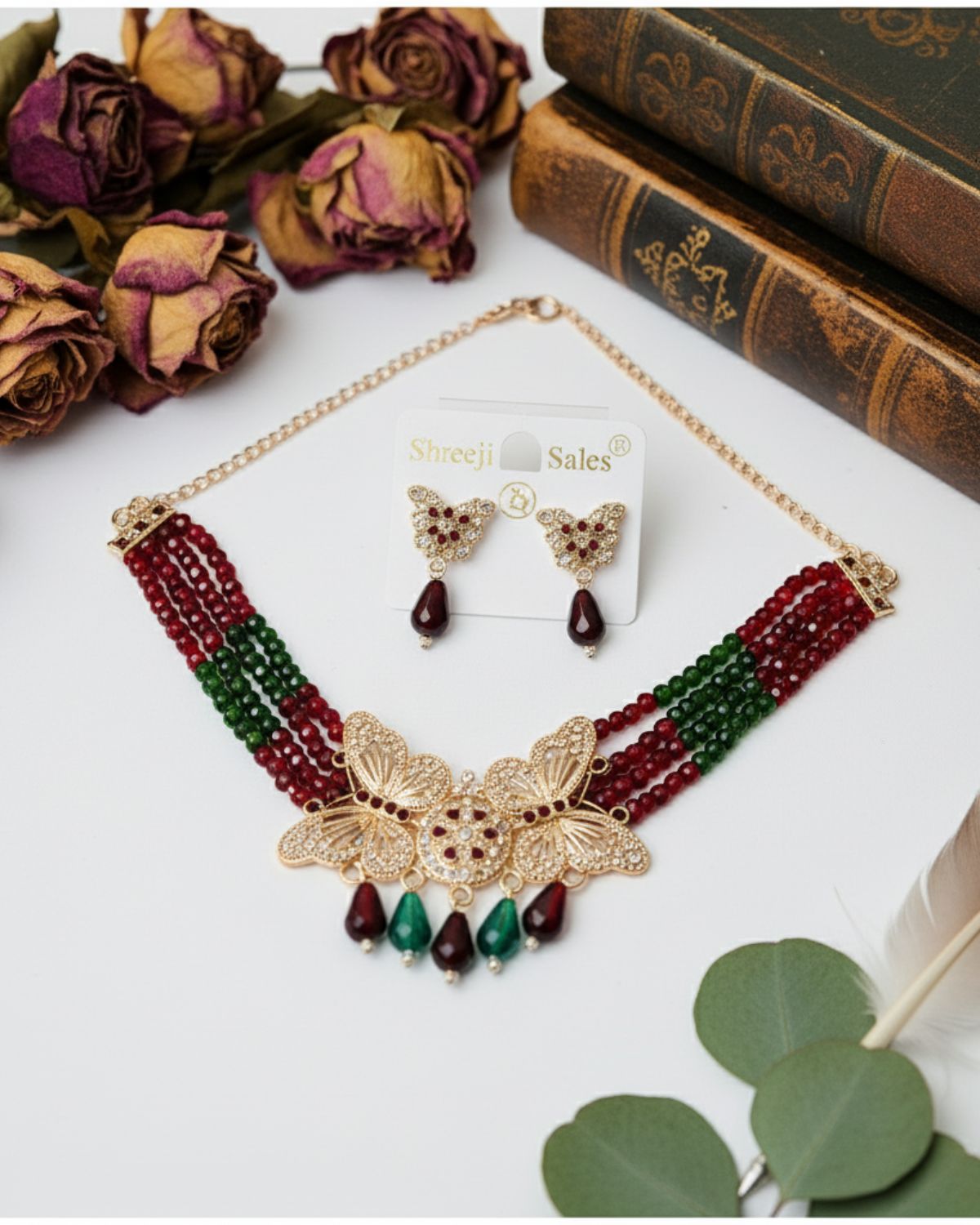 Divinera Aahana Traditional Necklace Set