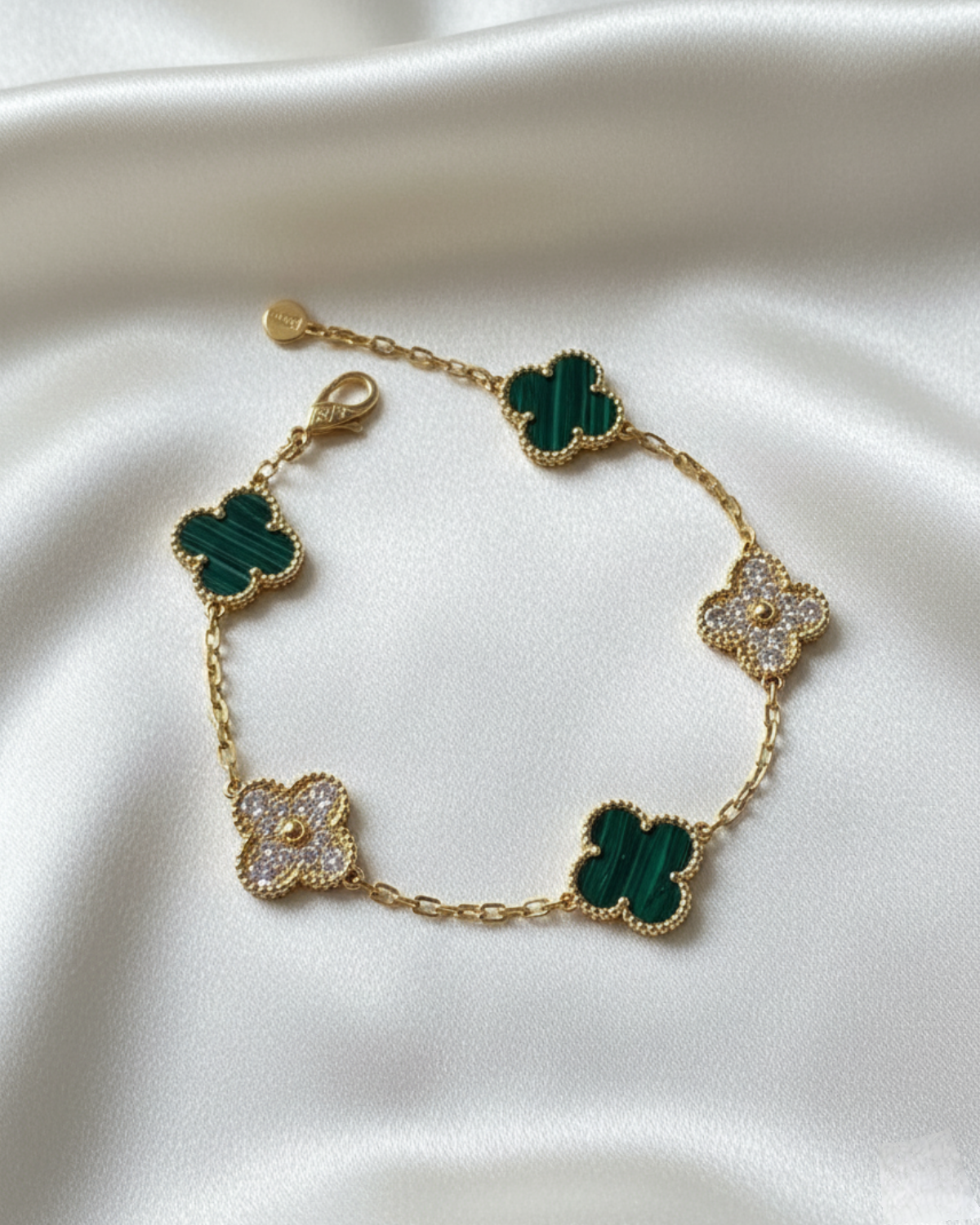 Divinera NovaTwist Bracelet