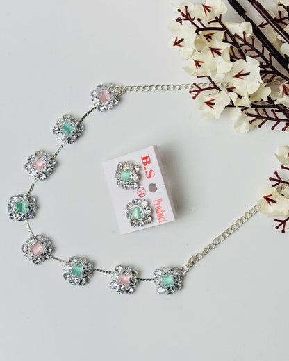 Divinera Ishita Necklace Set