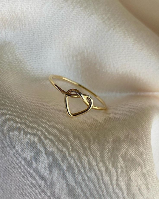 Divinera EverLustre Ring