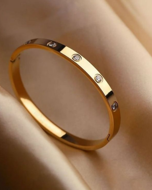 Divinera EterniGlow Bangle